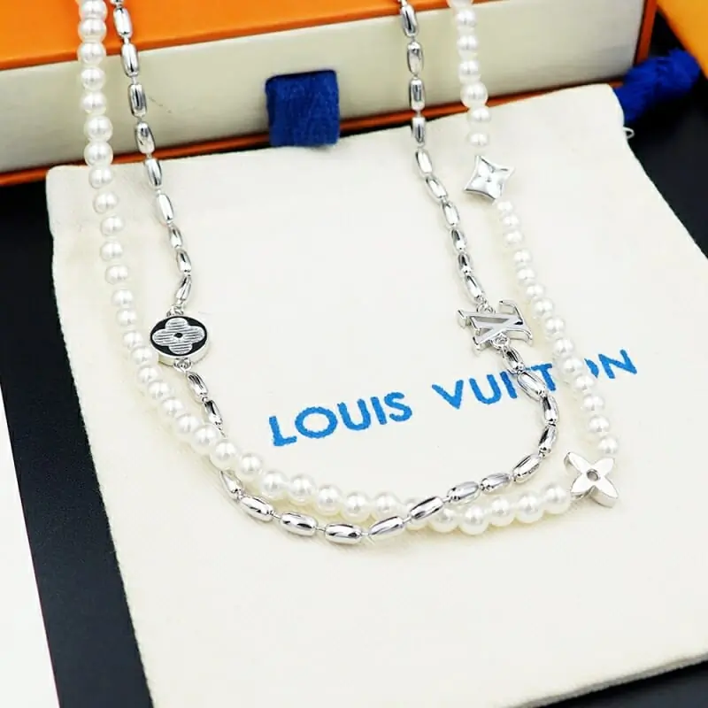 louis vuitton collier s_12236014